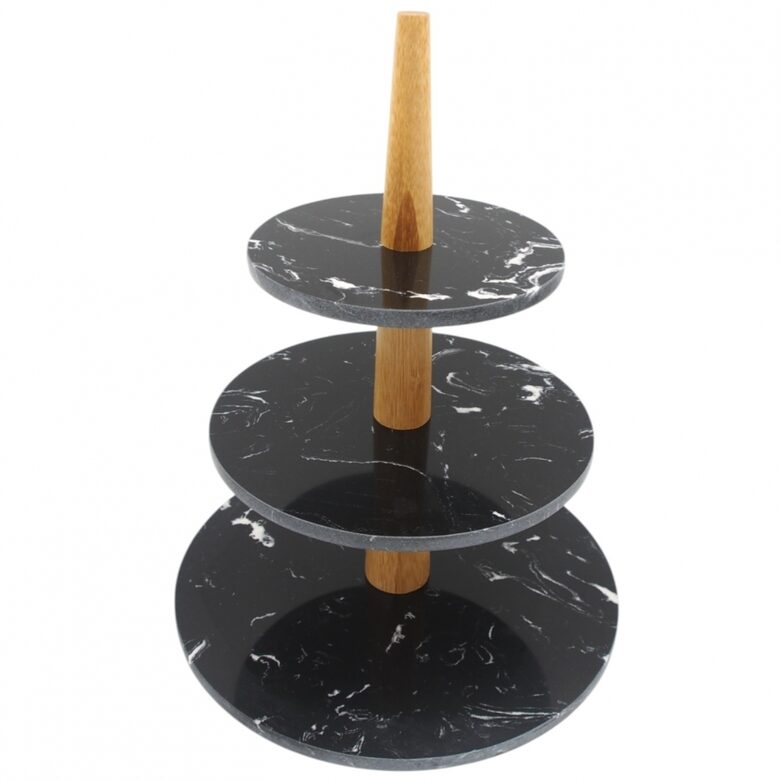 3 pakopų marmurinis serviravimo stovas