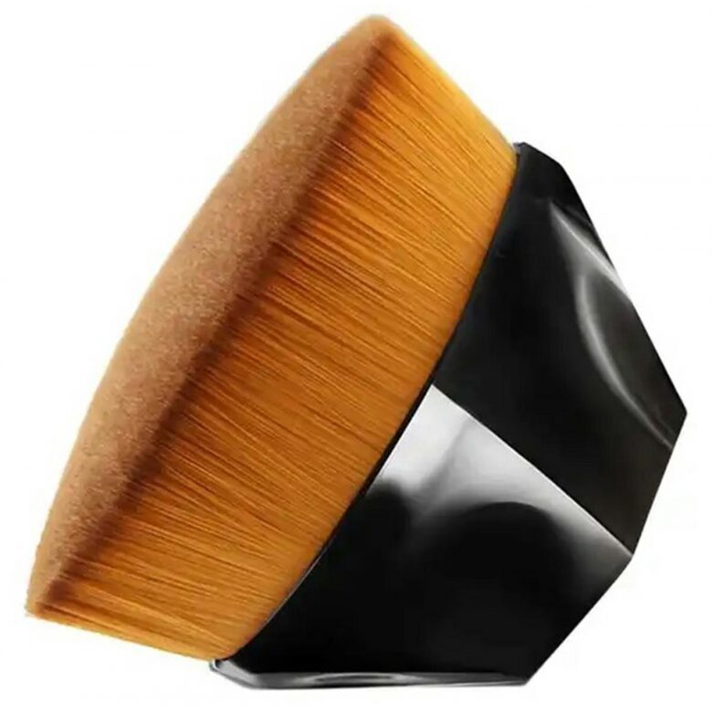 Makiažo pagrindo šepetėlis