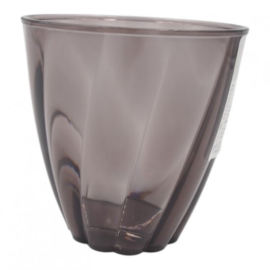 Tvirtas plastikinis puodelis