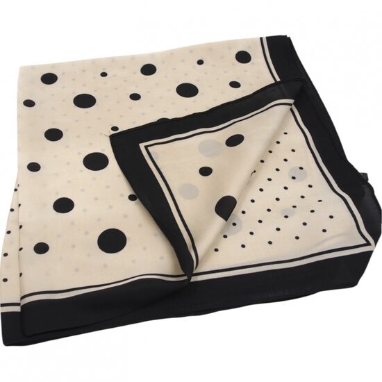 Skarelė 70x70 cm TR531A